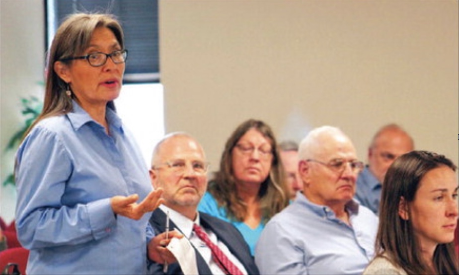 Gendered Impacts of Jackpile Uranium Mining on Laguna Pueblo